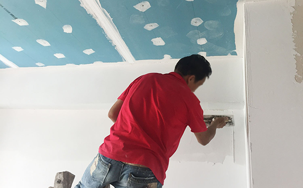 翻新乳膠漆墻面怎么做比較簡(jiǎn)單?