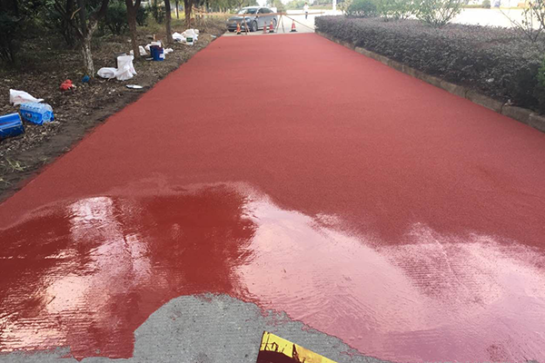 彩色防滑陶瓷顆粒路面施工規(guī)范!